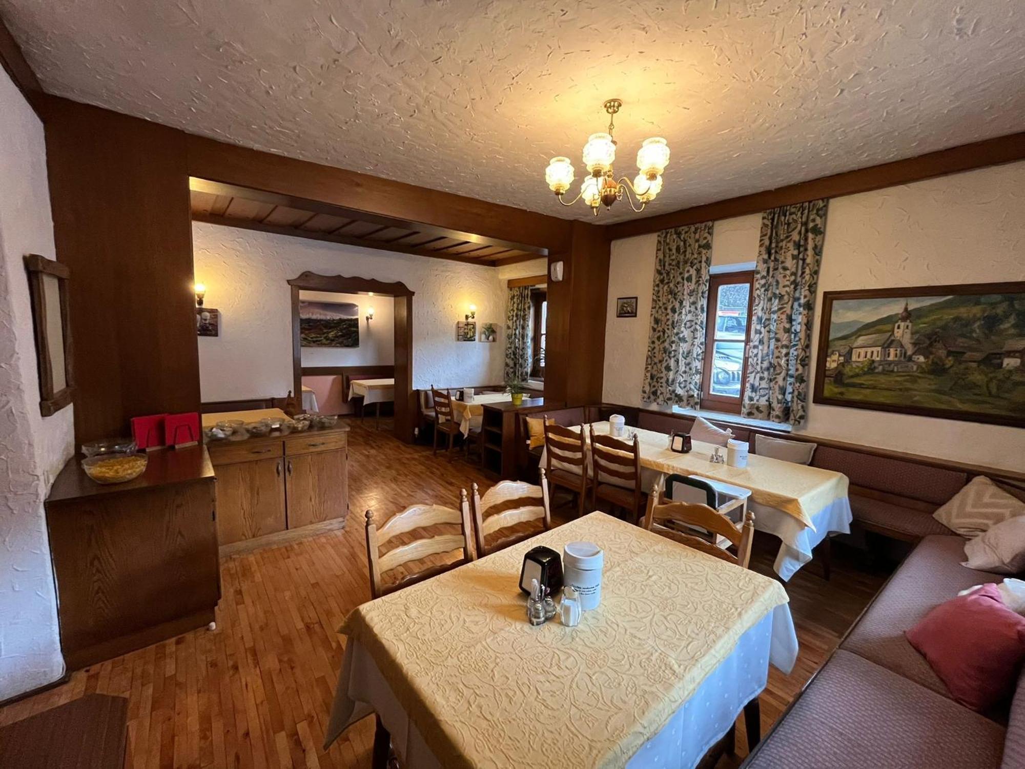 Gasthof-Pension Alt Kirchheim Bad Kleinkirchheim Exteriör bild
